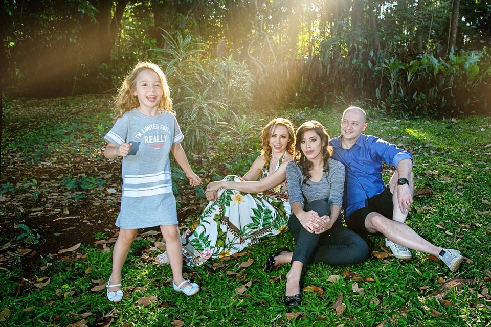 Aline, Cristiano e Família